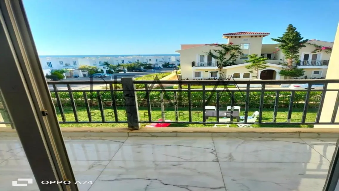 Luxurious Villa for Sale - 5 Bedrooms with Private Pool