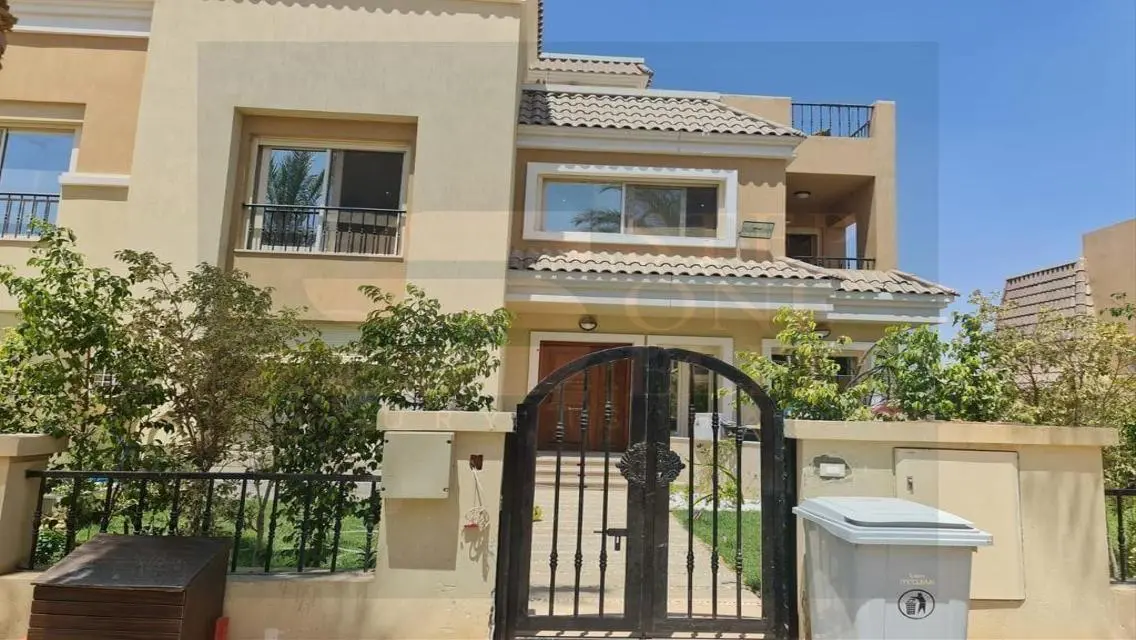 Luxurious Villa for Sale - 12 Meters Overlooking Lakes