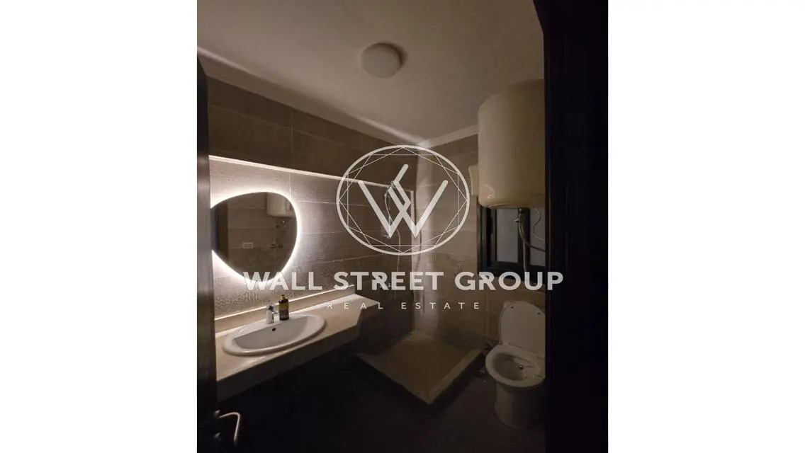 Comfortable Apartment for Rent in M17 with Pristine Amenities