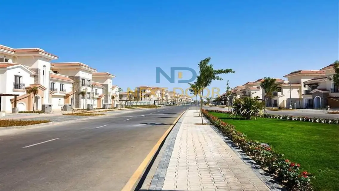 فيلا فاخرة للبيع في المقصد - العاصمة الإدارية