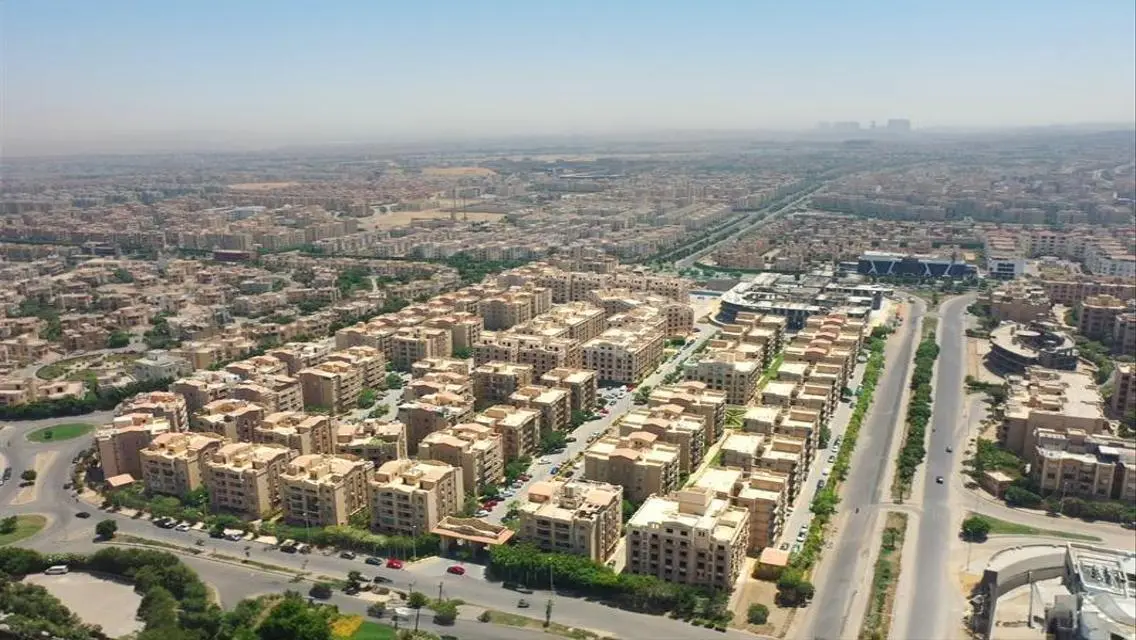 شقة فاخرة بحمام سباحة وحديقة خاصة
