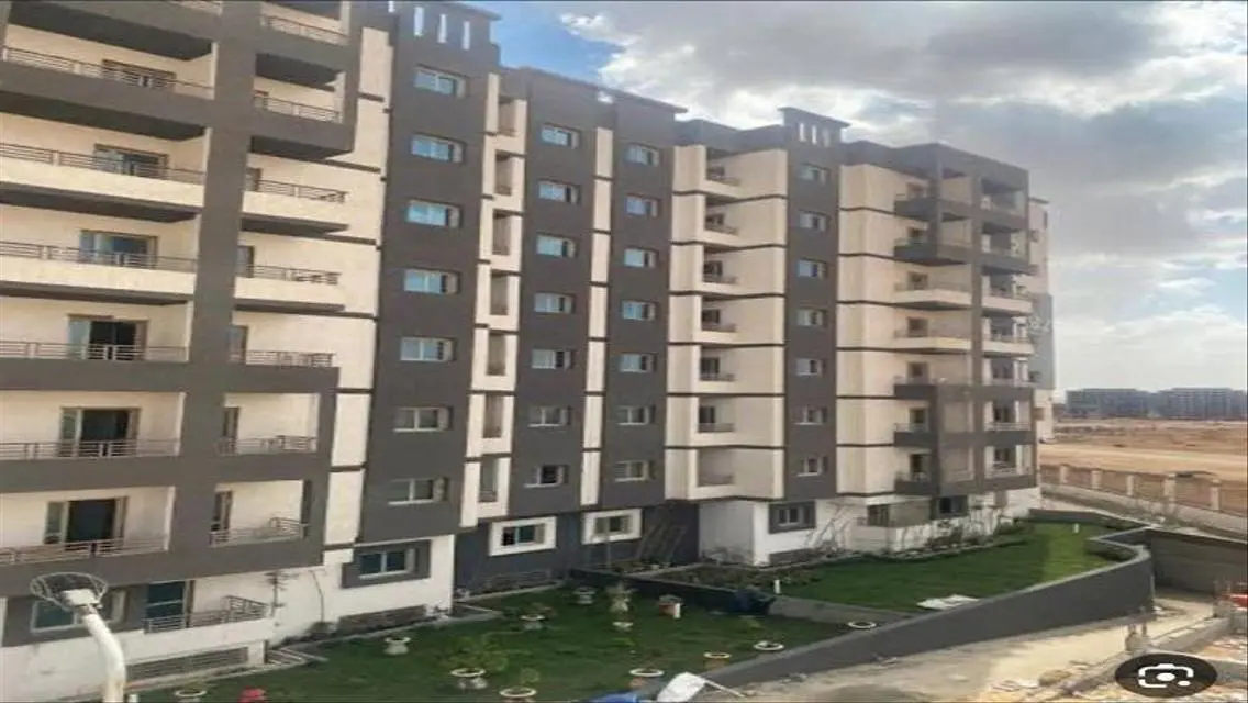 فيلا فاخرة للبيع مع مزايا مدهشة