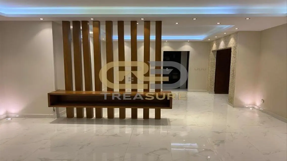 Luxury Apartment for Sale in TREASURE