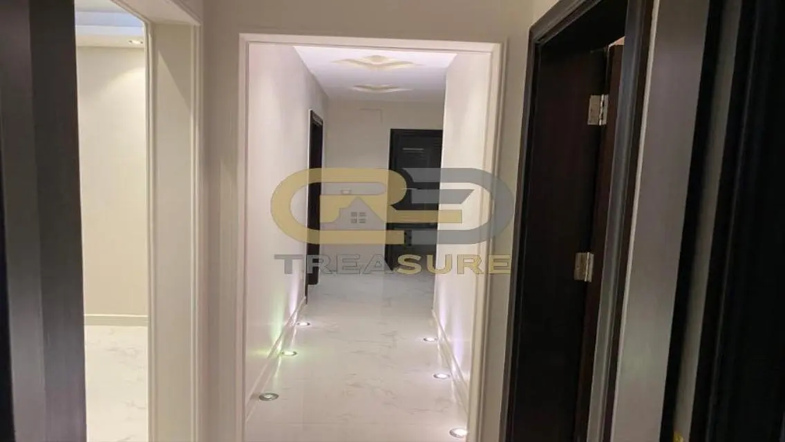 Luxury Apartment for Sale in TREASURE