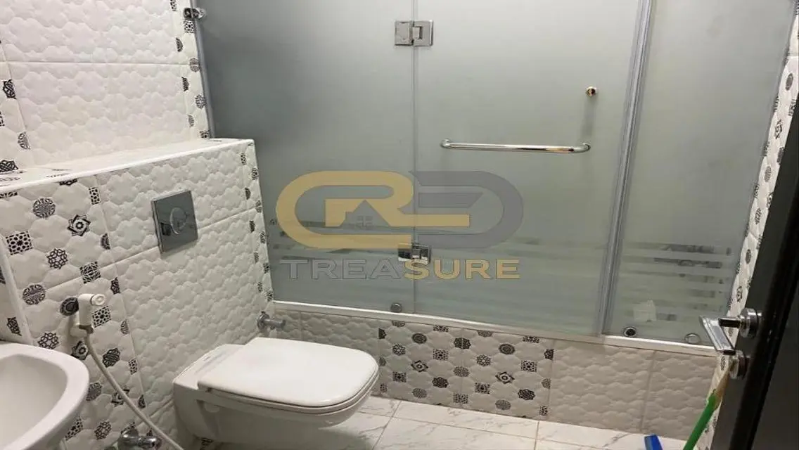 Luxury Apartment for Sale in TREASURE