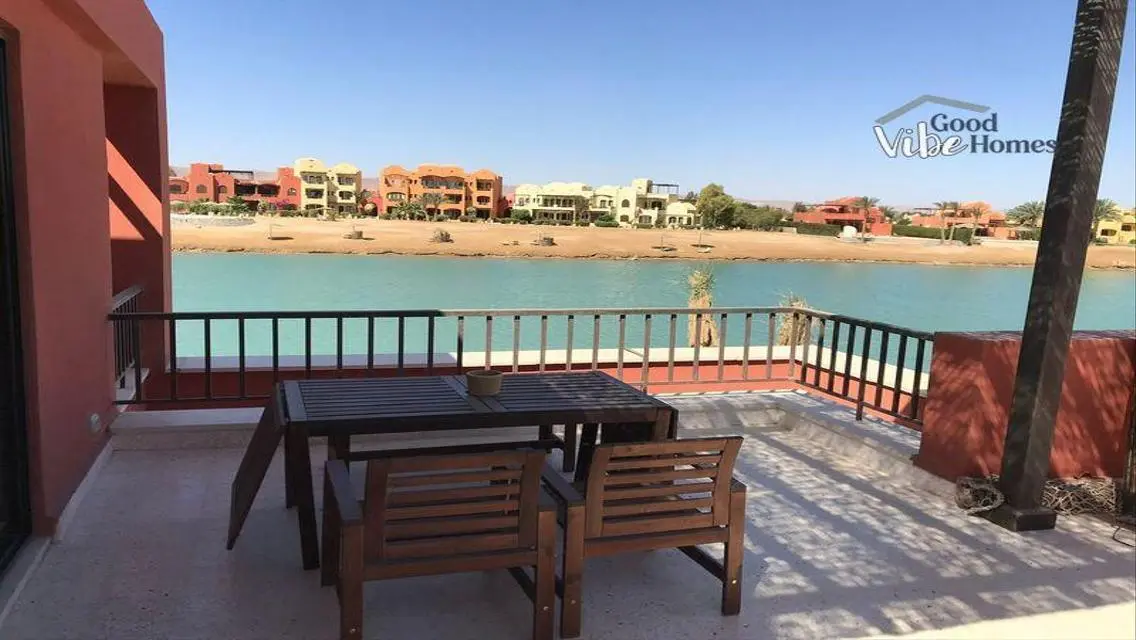 Luxury Apartment with Private Garden and Shared Pool