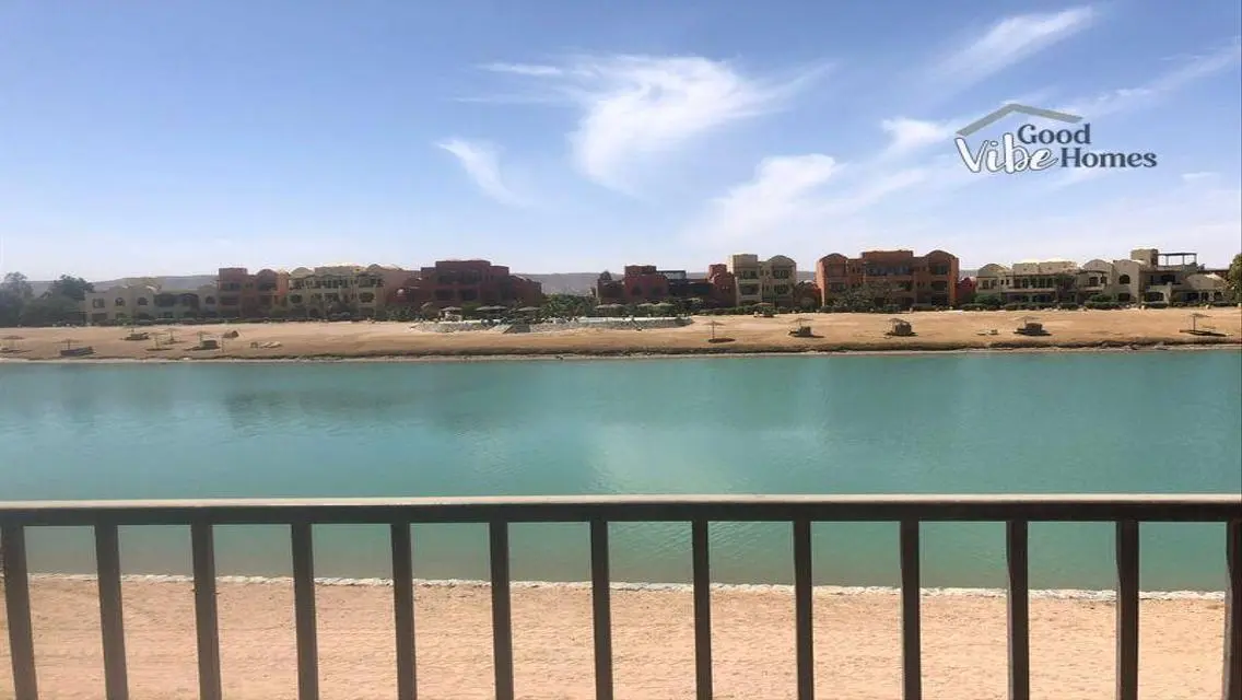 Luxury Apartment with Private Garden and Shared Pool