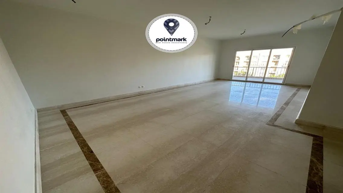 Luxury Villa for Sale with Shared Pool in a Prime Location