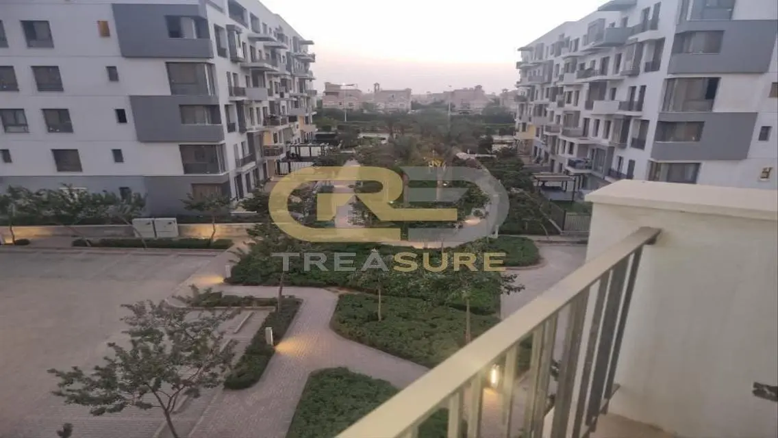A Stunning Treasure in the Heart of the City