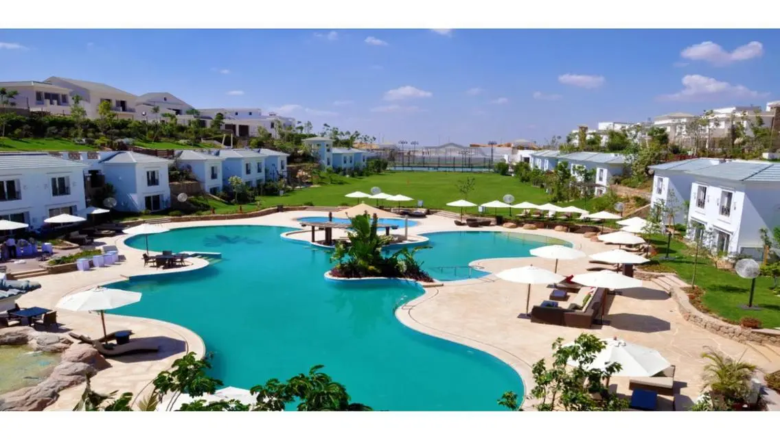 Luxury Apartment with Private Garden and Full Security