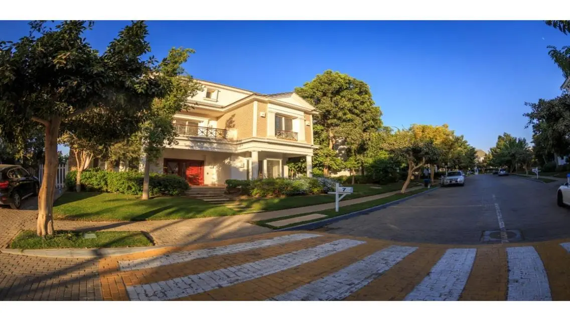 Luxury Apartment with Private Garden and Full Security