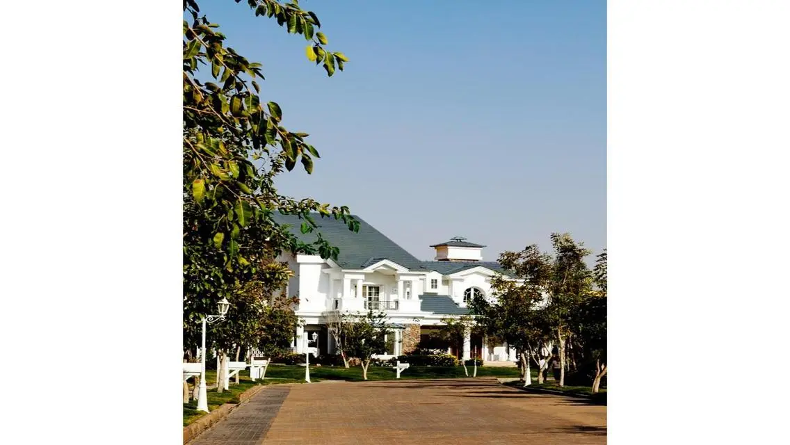 Luxury Apartment with Private Garden and Full Security