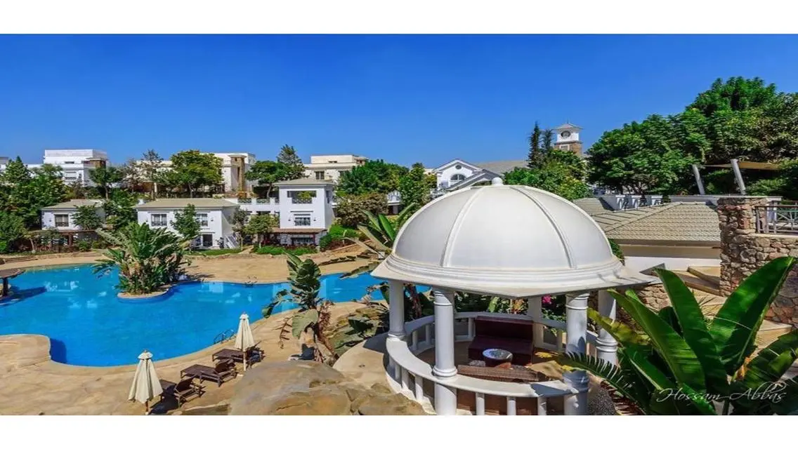 Luxury Apartment with Private Garden and Full Security