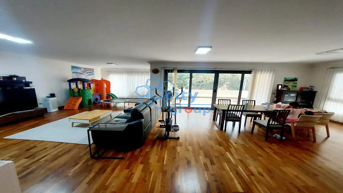 Luxurious House with Full Amenities for Sale