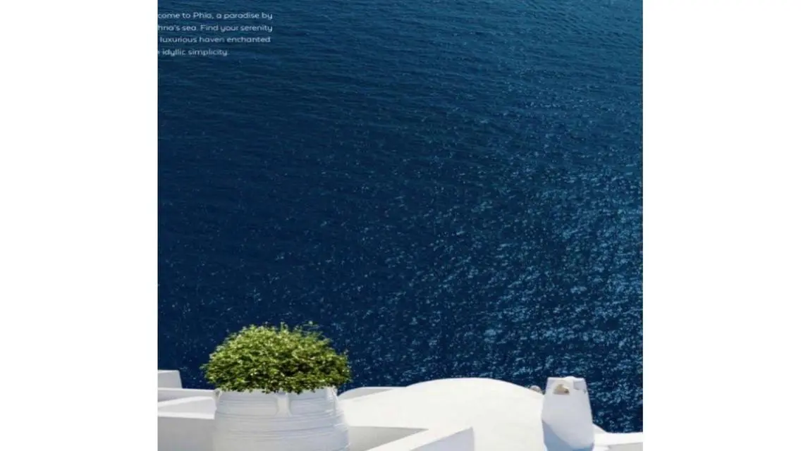 Luxury Villa for Sale Overlooking Lakes with Private Garden and Pool
