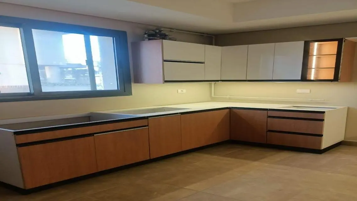 Stunning Apartment for Sale - 195 sqm