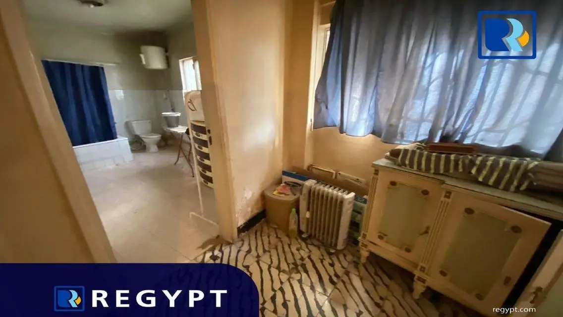 شقة فاخرة بطلقة شرفة وإطلالة مميزة
