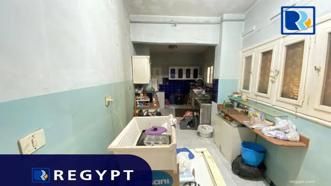 شقة فاخرة بطلقة شرفة وإطلالة مميزة