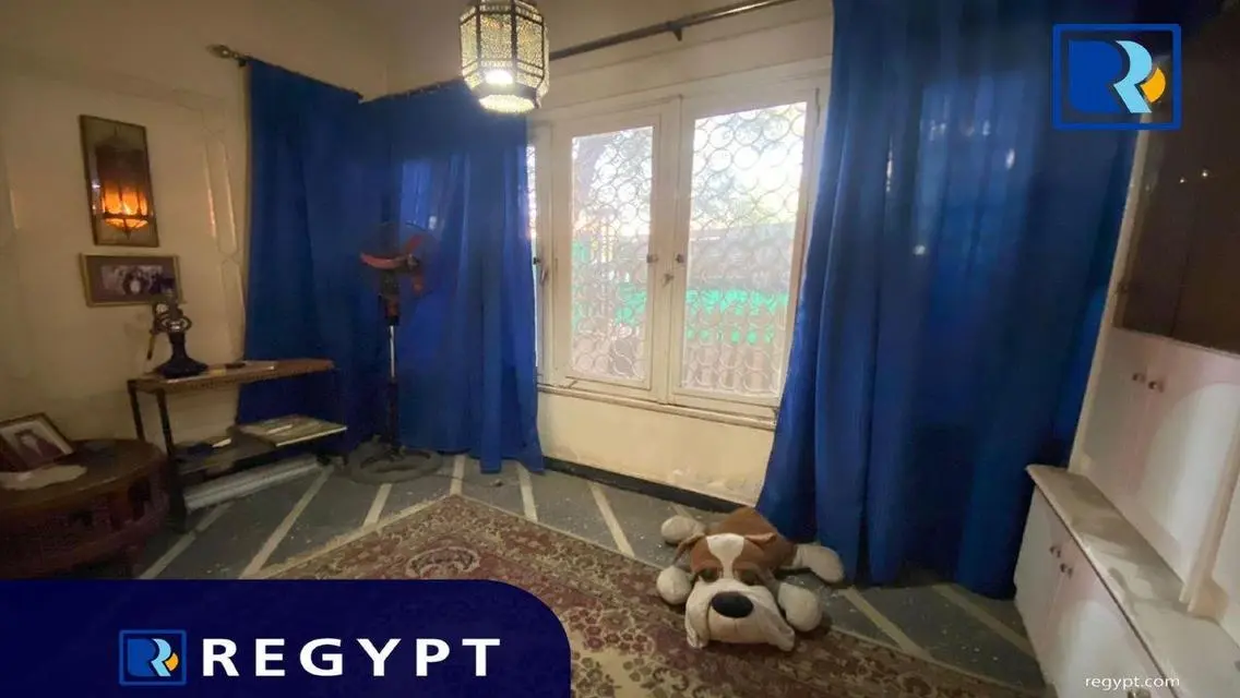 شقة فاخرة بطلقة شرفة وإطلالة مميزة