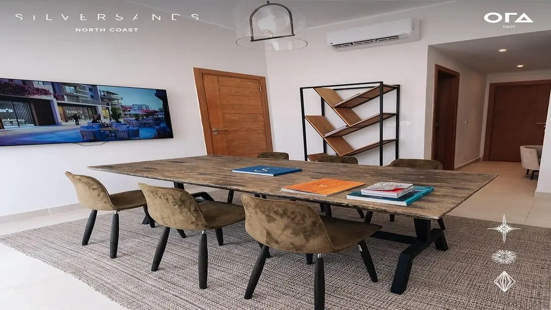 Spacious Fully Finished Roof Duplex in Silver Sands