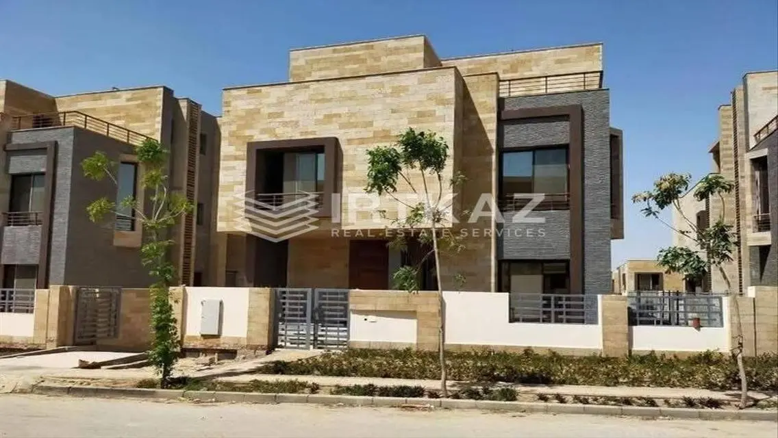 Luxury Apartment for Sale with Modern Design and Private Garden