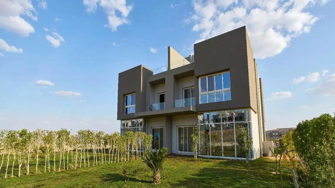 Luxury Villa for Sale with 280 sqm of Space