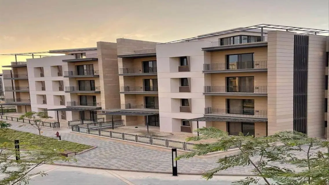 Luxurious Apartment for Rent Overlooking the Lakes