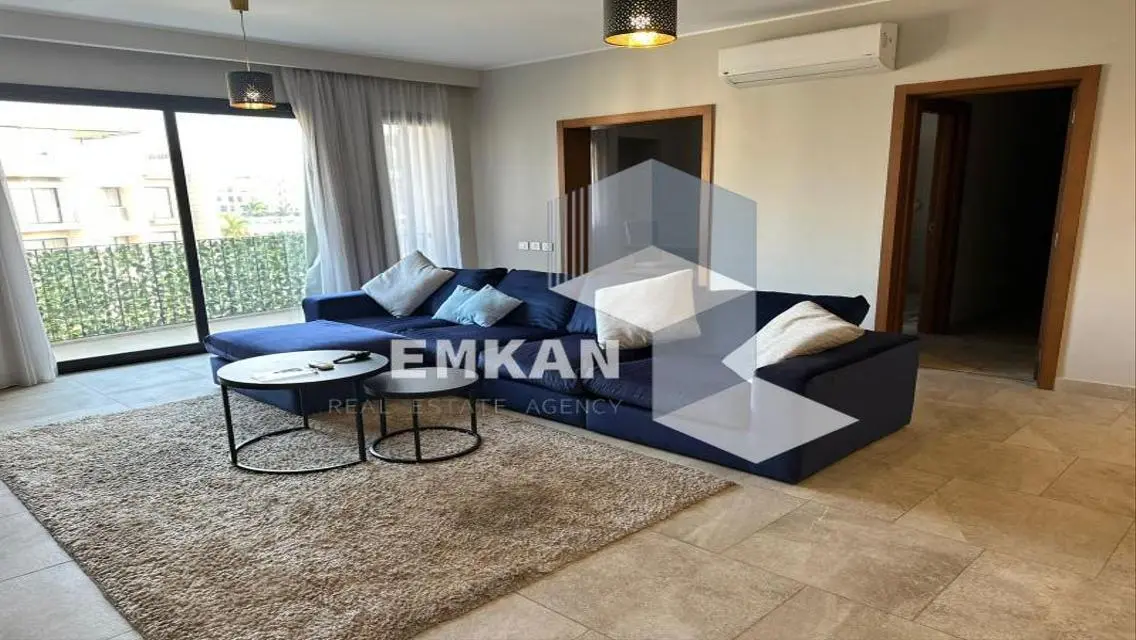 -6 West - Premium Residential Unit