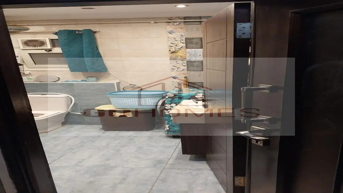 Luxury 120 sqm Apartment in the Heart of the City
