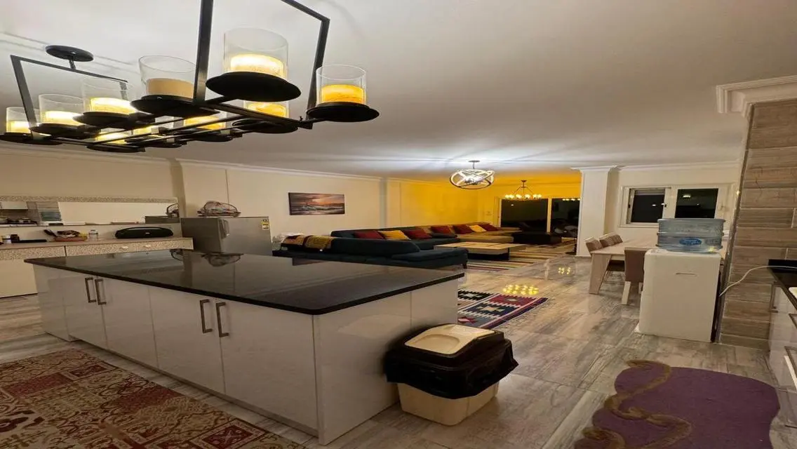 Luxurious Apartment for Rent with Spacious Area