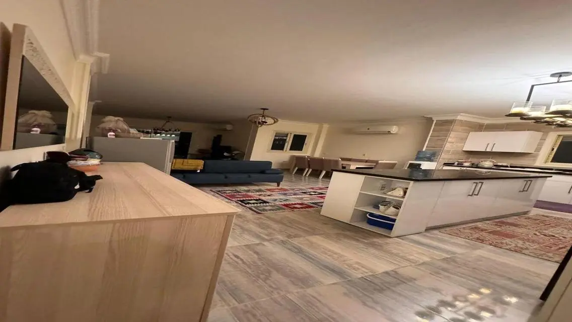 Luxurious Apartment for Rent with Spacious Area