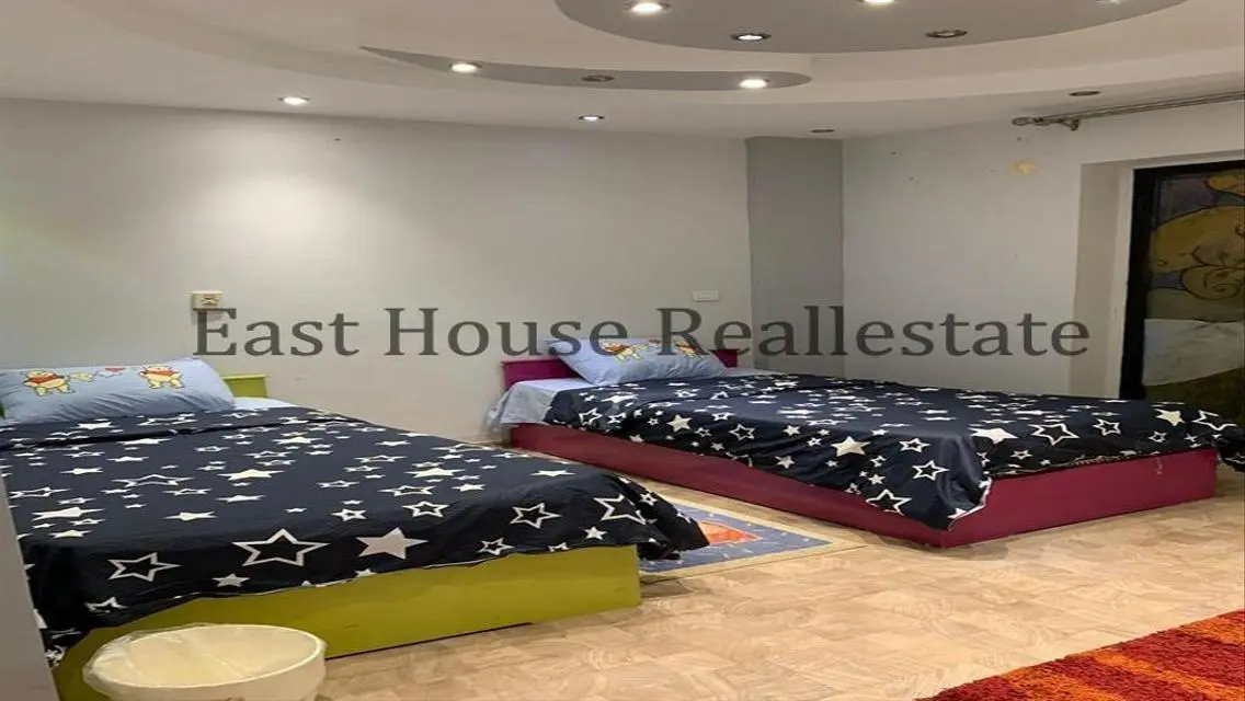 Stunning Apartment with 30000 sq. meters and Top Amenities