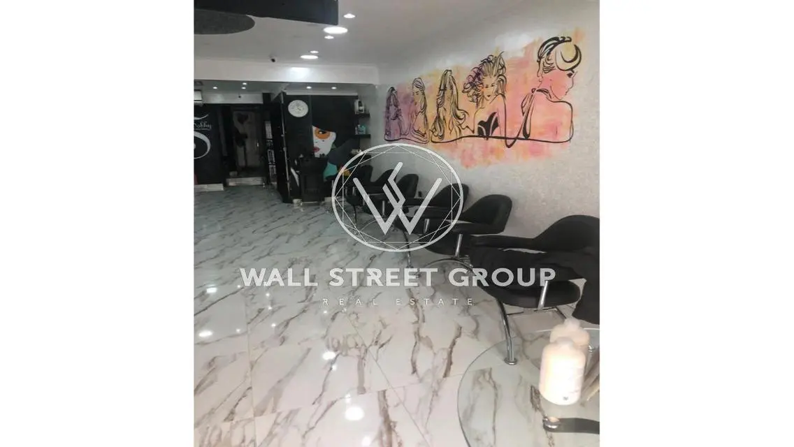 Luxury Apartment with Spacious Area for Sale