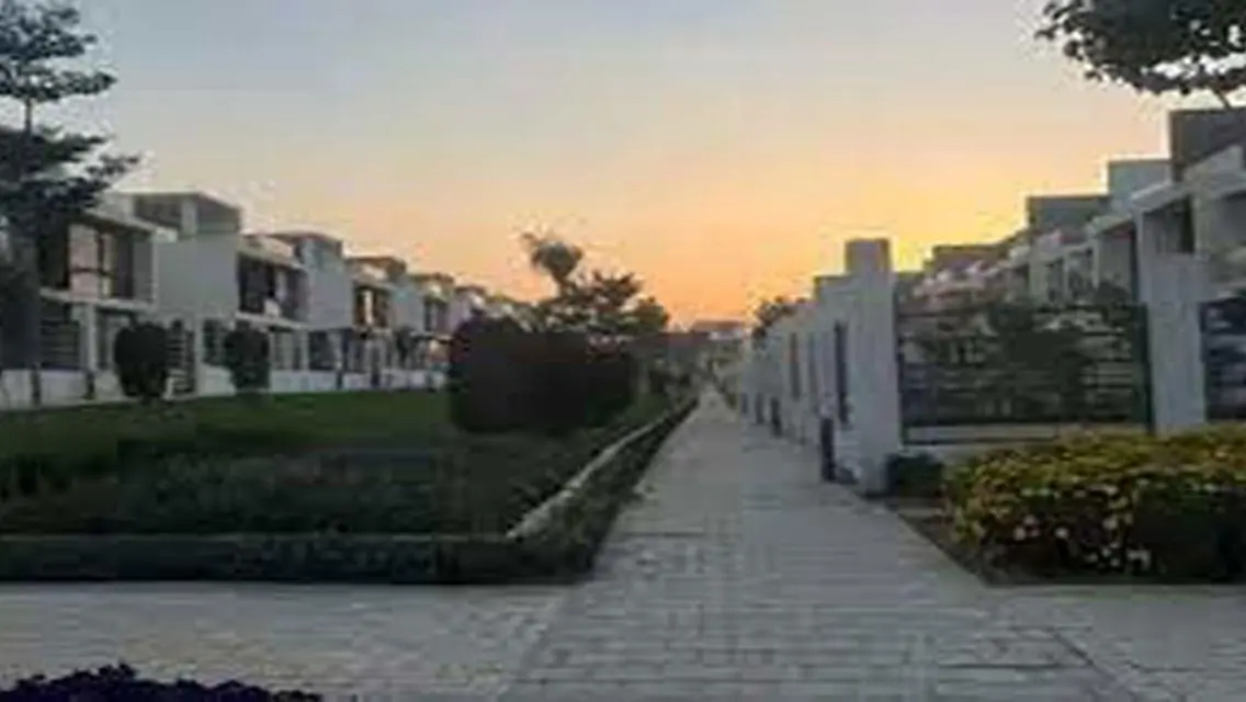 Luxurious Villa with Vast Space