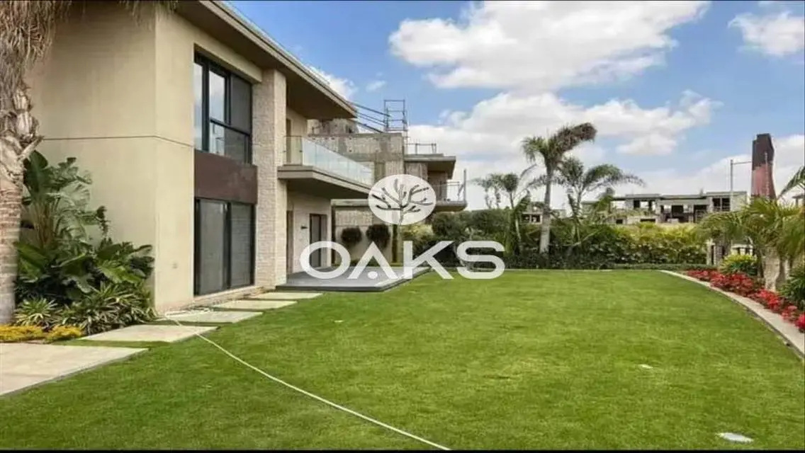 Luxury Villa for Sale with Ample Space