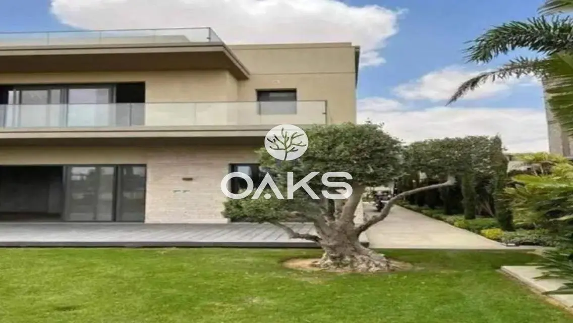 Luxury Villa for Sale with Ample Space