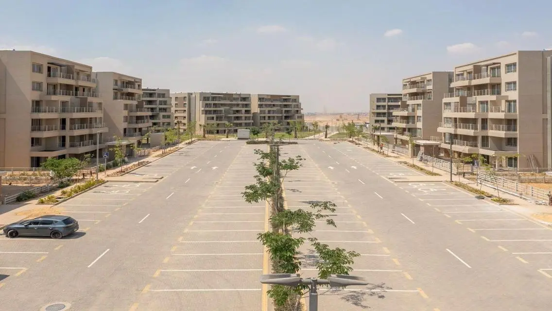 شقة مميزة ثلاث غرف للبيع في قلب المدينة