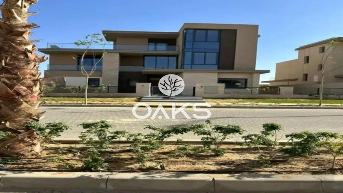 Luxury Villa for Sale at 54,000,000