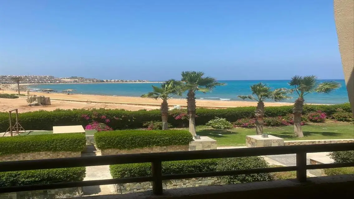 منتجع جراند أوشن - العين السخنة