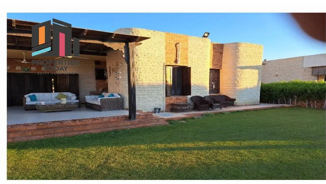 Luxury Villa for Sale with Pool and Private Garden