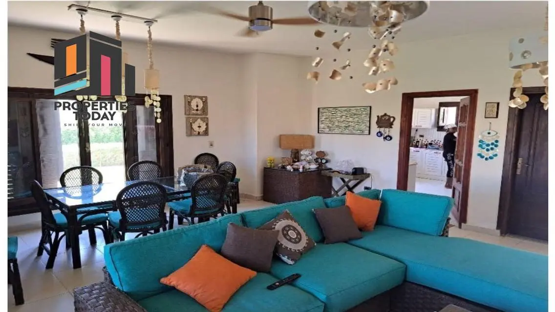 Luxury Villa for Sale with Pool and Private Garden