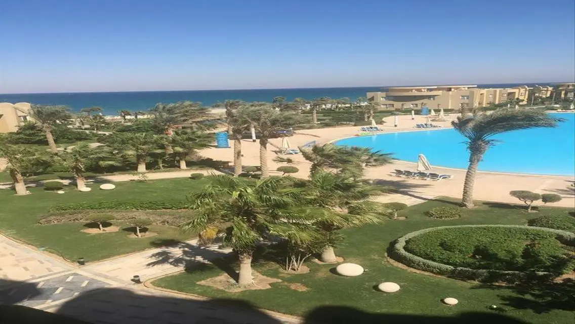 منتجع جراند أوشن - السخنة