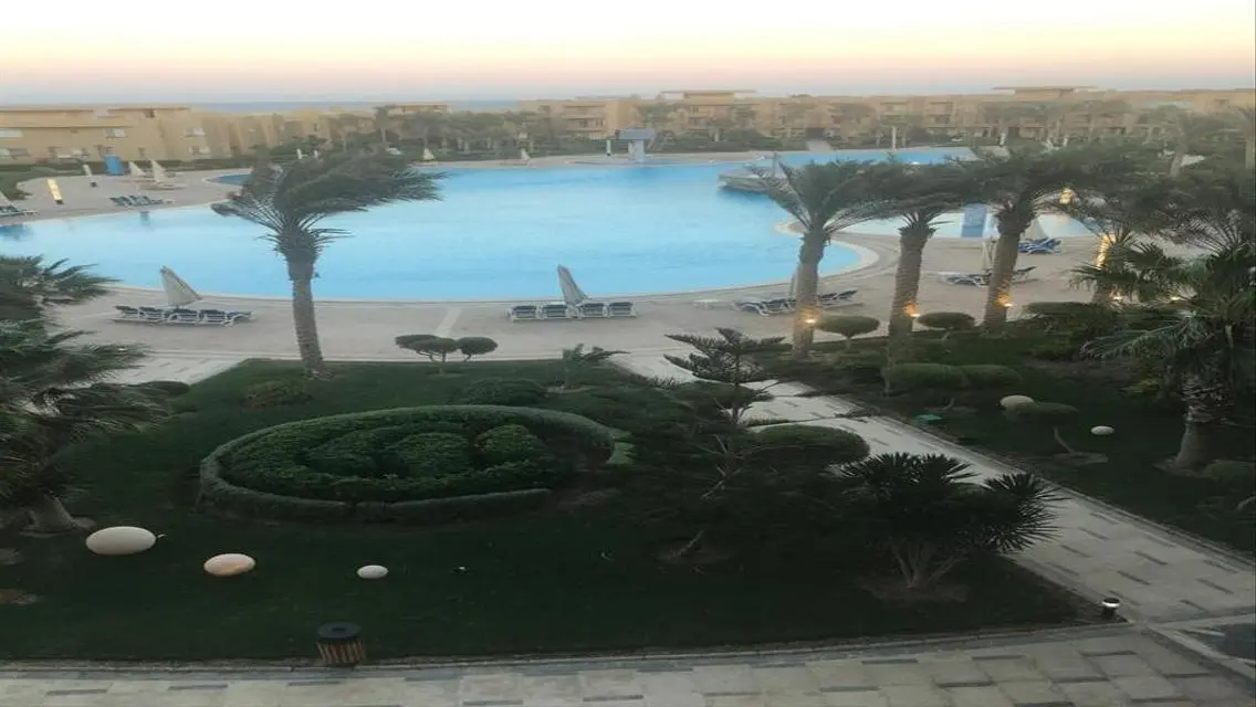 منتجع جراند أوشن - السخنة