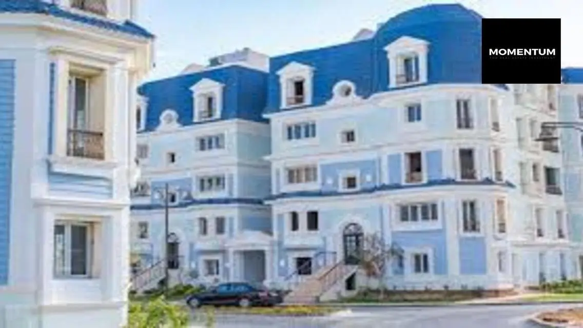Stunning Mountain-View Apartment in Hyde Park for 120,000