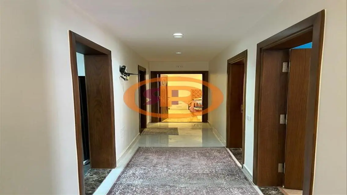 Luxury 3-Bedroom Apartment in a Quiet Neighborhood