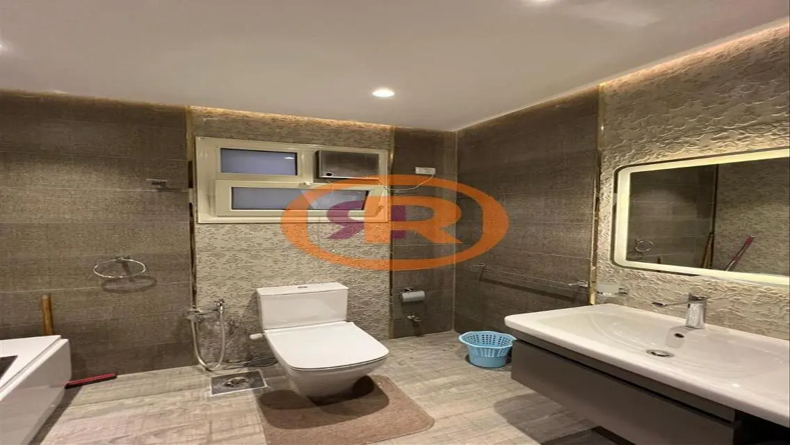 Luxury 3-Bedroom Apartment in a Quiet Neighborhood