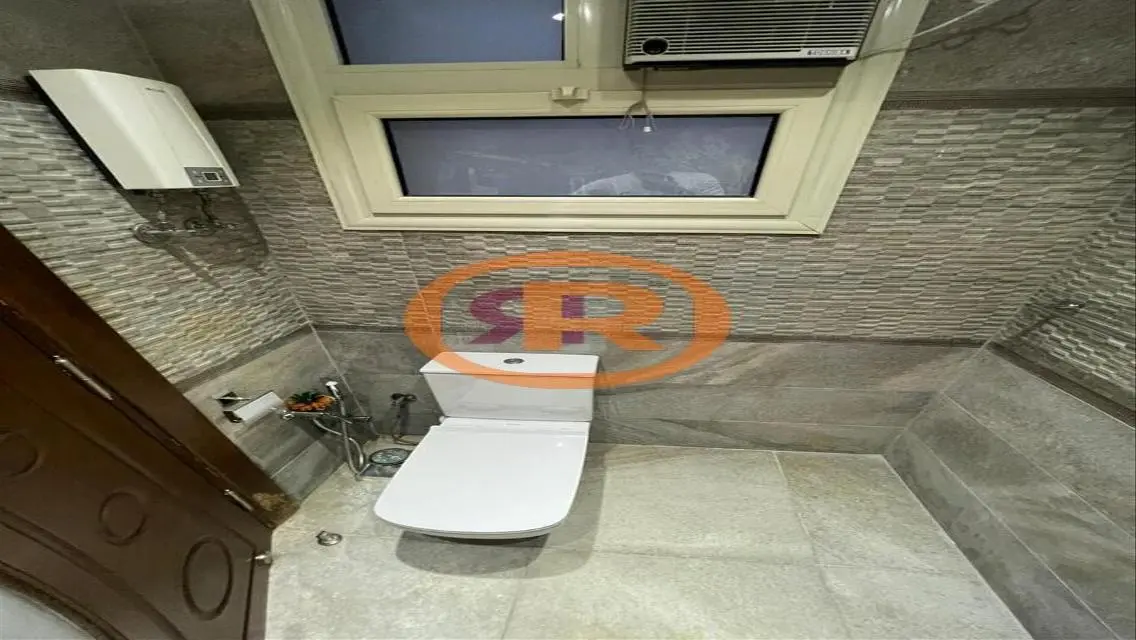 Luxury 3-Bedroom Apartment in a Quiet Neighborhood
