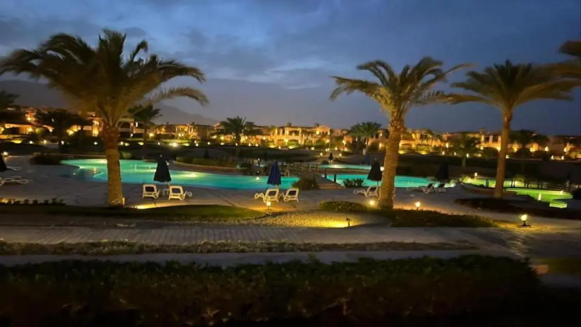 Stunning Home in La Vista Topaz with Breathtaking View