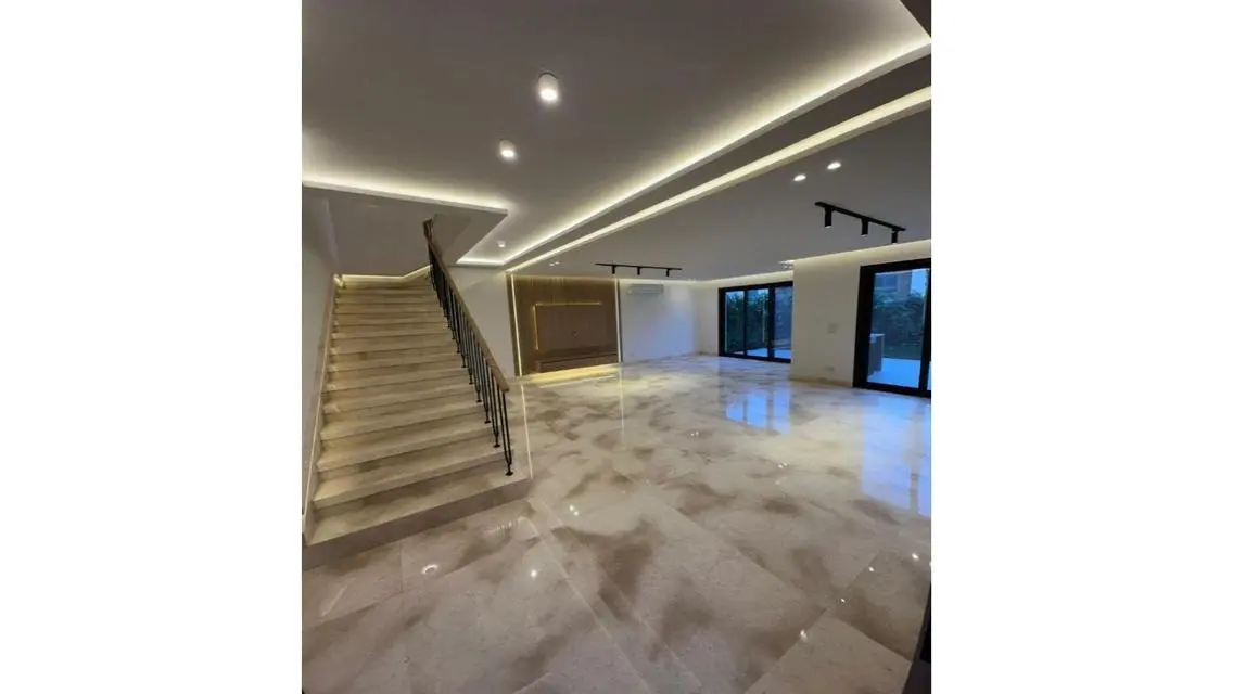 Exclusive Apartment for Sale - 420 sqm