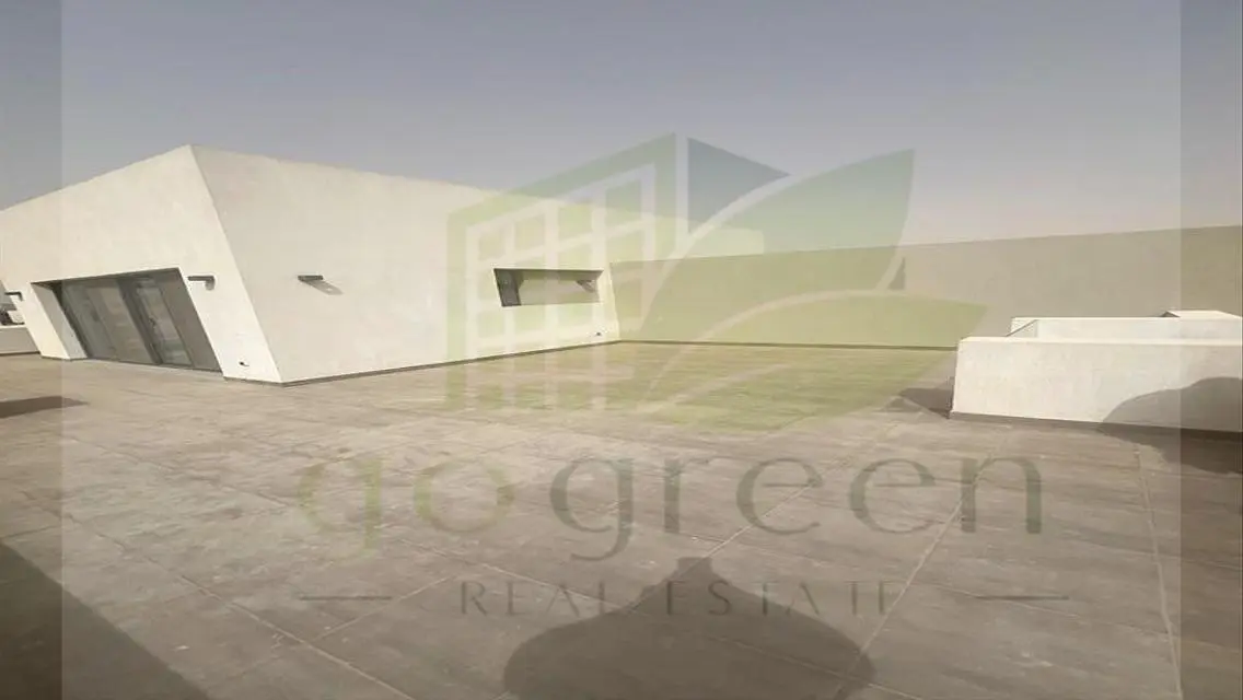 Luxury Villa for Sale with Modern Amenities and Private Garden